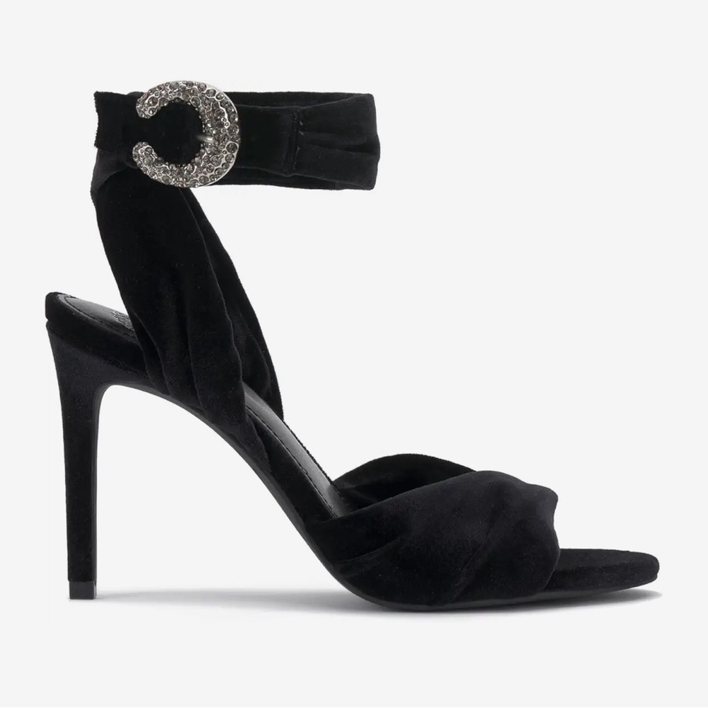 VINCE CAMUTO | Anyria Velvet Party Heels
